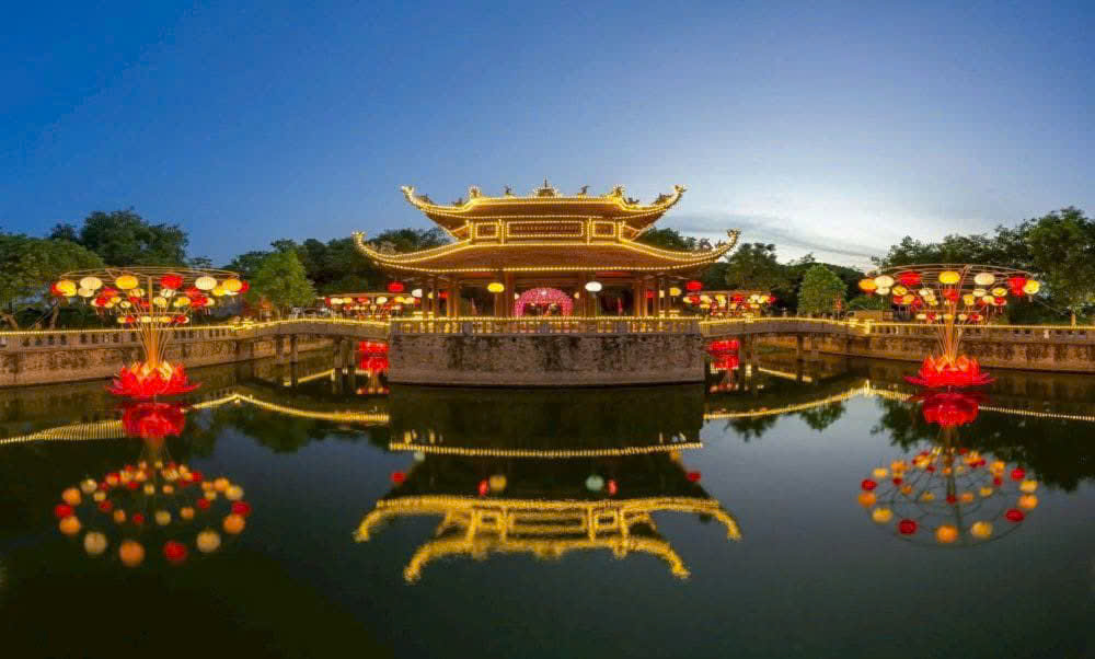 Tam Chuc Pagoda complex Ha Nam popular destination