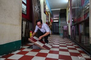 Hidden location coffee shop HCM city