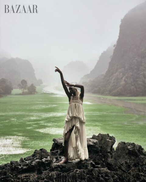 Ninh binh Rich natural Esteem travel Vietnam