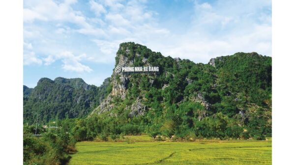 Son Doong cave tour Phong Nha Cave tour